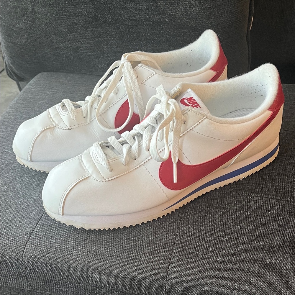 Nike Men’s Classic Cortez Leather Red White and Blue Sneakers Size 10.5 - Picture 4 of 12